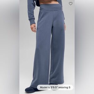 Alo serenity wide leg sweatpants bluestone blue ribbed waist small